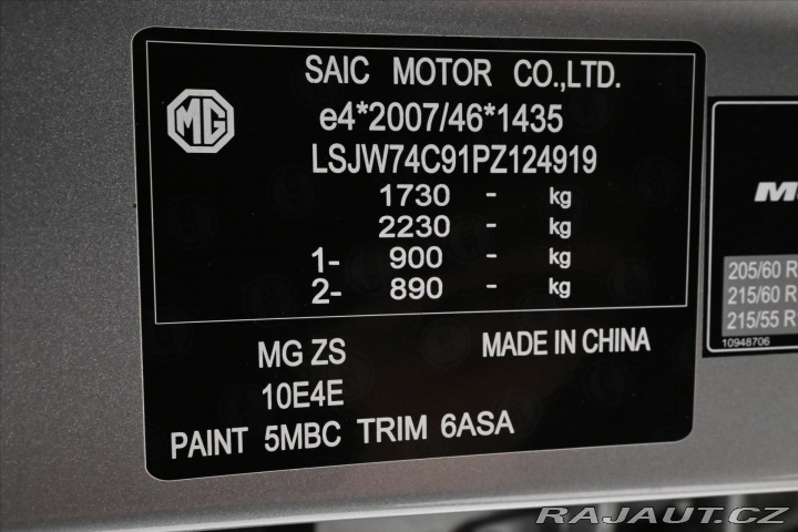 MG ZS 1,0 TGI 82 kW Elegance Zá 2023