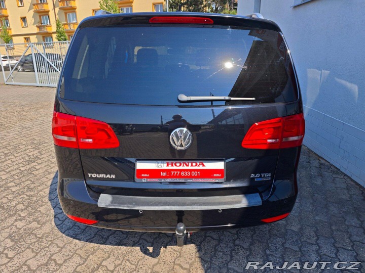 Volkswagen Touran 2.0 TDi Life 7 Míst Panor 2013