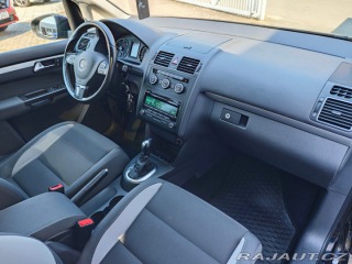 Volkswagen Touran 2.0 TDi Life 7 Míst Panor 2013