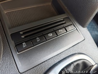 Volkswagen Touran 2.0 TDi Life 7 Míst Panor 2013