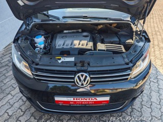 Volkswagen Touran 2.0 TDi Life 7 Míst Panor 2013