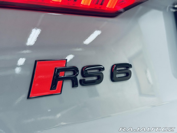 Audi RS6 RS6 Avant TFSI 441 kW Qua 2020