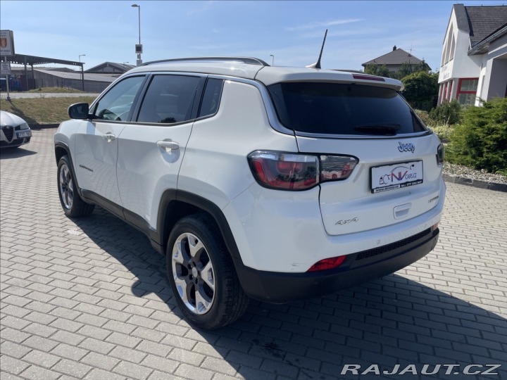 Jeep Compass 1,4 T 125kw AT9 Limited 2021