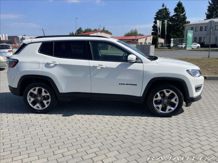 Jeep Compass 1,4 T 125kw AT9 Limited 2021