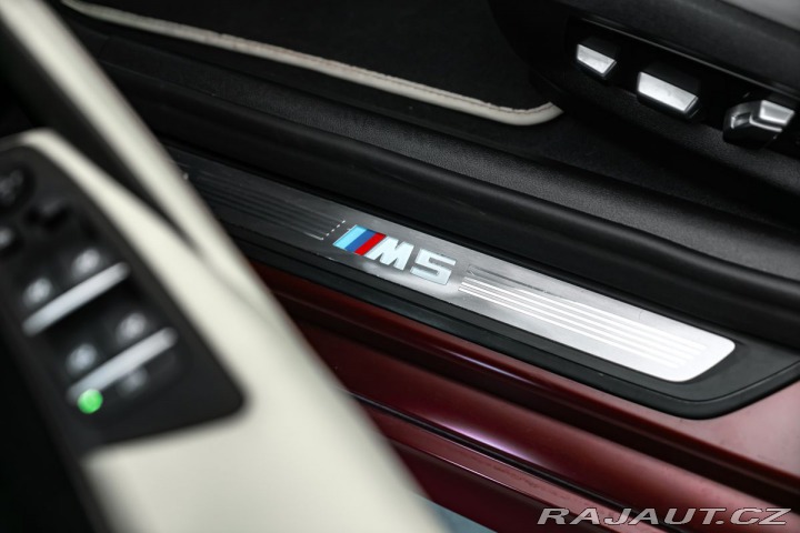 BMW M5 First Edition 1/400 2018