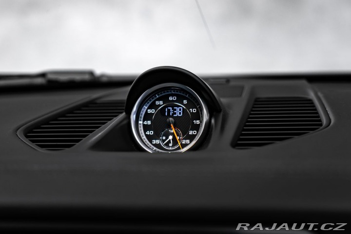 Porsche 911 Carrera 991 Sport Chrono 2018