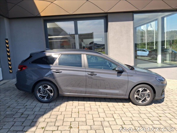Hyundai i30 1,0 T-GDI MT GO CZECH 2026