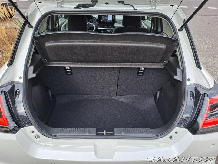 Suzuki Swift 1,2 ELEGANCE HYBRID CVT M 2026