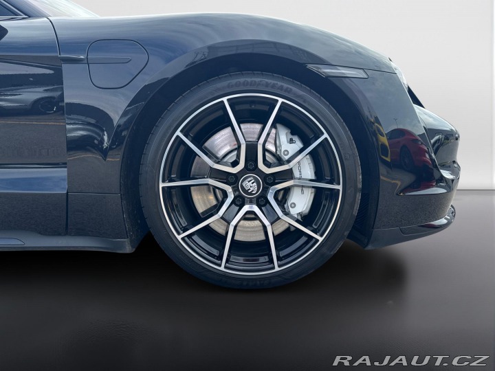 Porsche Taycan Turbo Sport Turismo 2022