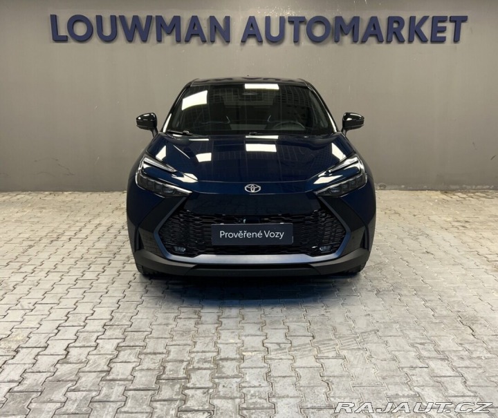 Toyota C-HR 2,0 HYBRID AT AWD EXECUTI 2025