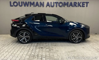 Toyota C-HR 2,0 HYBRID AT AWD EXECUTI 2025