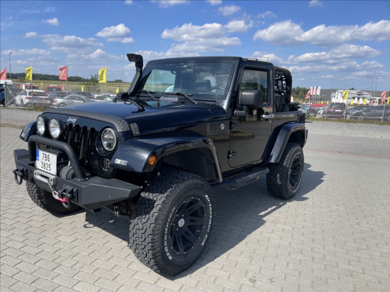 Jeep Wrangler 3,8 V6 UNLIMITED 146kw AR