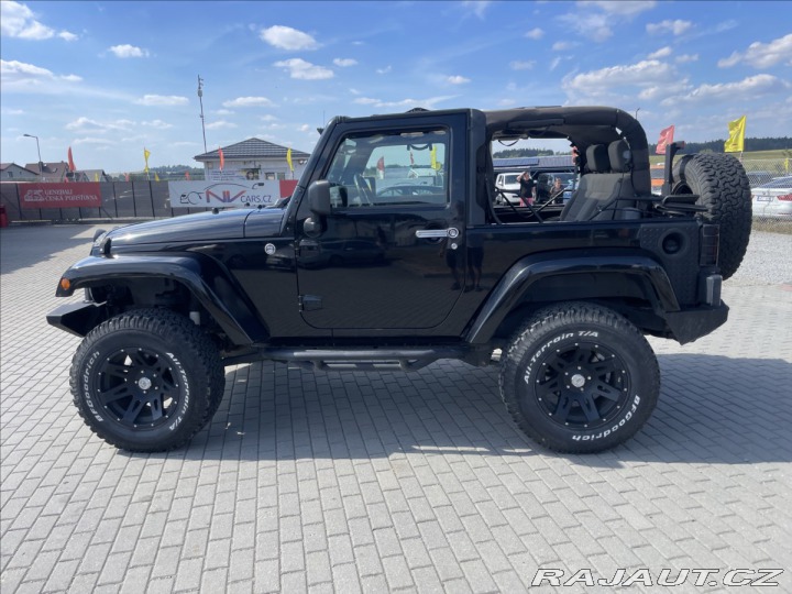 Jeep Wrangler 3,8 V6 UNLIMITED 146kw AR 2007