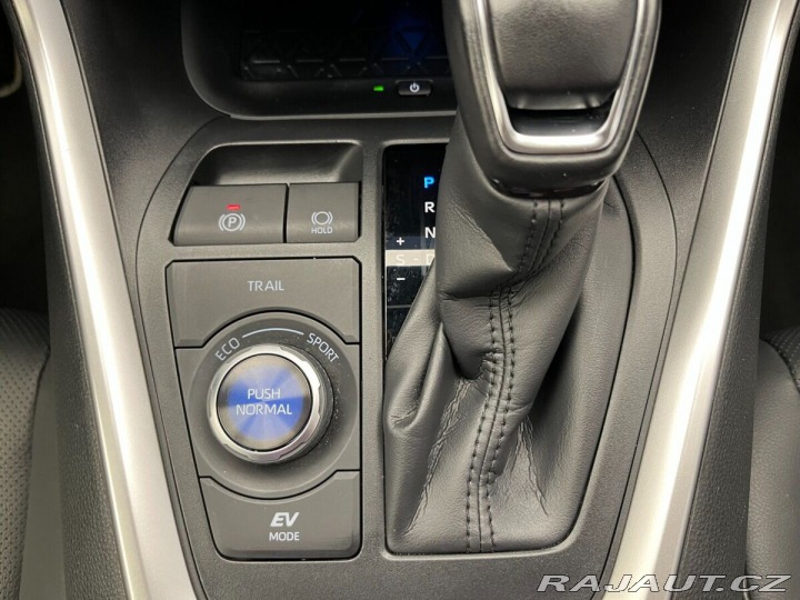 Toyota RAV4 2.5 TNGA HEV 4x4 Executiv 2024