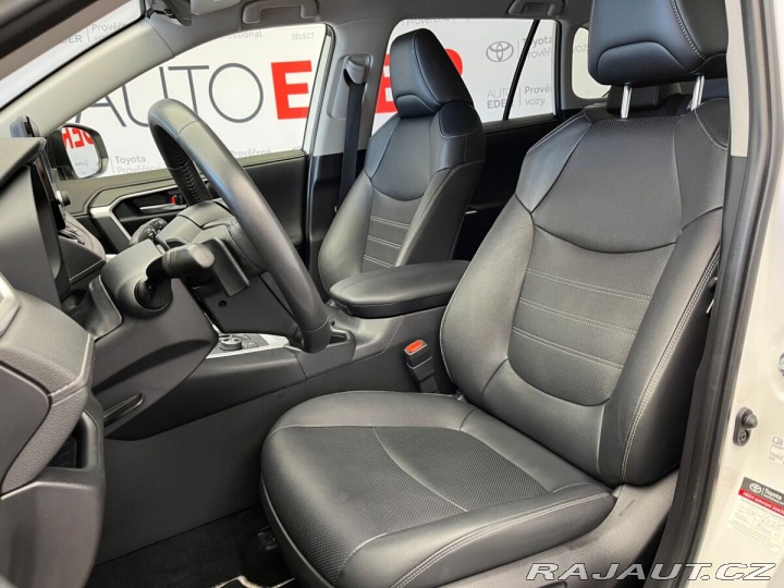 Toyota RAV4 2.5 TNGA HEV 4x4 Executiv 2024