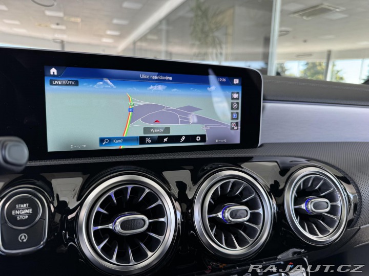 Mercedes-Benz CLA 200 Aut 120kW*AMG*MAX.VÝB 2020
