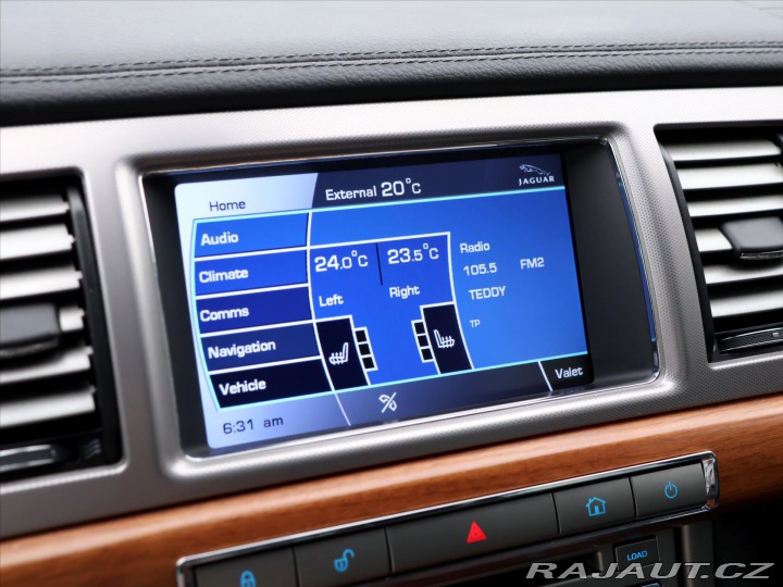 Jaguar XF 3,0 D 155kW Luxury 2011