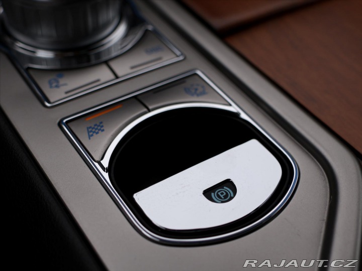 Jaguar XF 3,0 D 155kW Luxury 2011