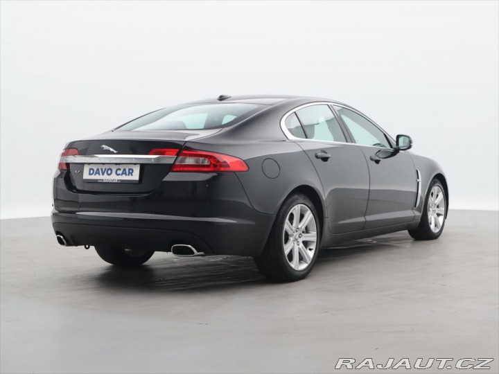Jaguar XF 3,0 D 155kW Luxury 2011