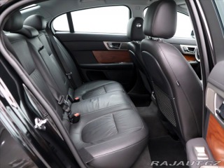 Jaguar XF 3,0 D 155kW Luxury 2011