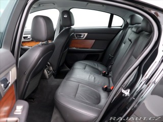 Jaguar XF 3,0 D 155kW Luxury 2011