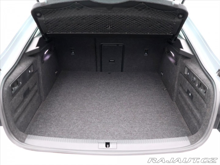 Škoda Superb 1,4 TSI 160kW Style DSG D 2021
