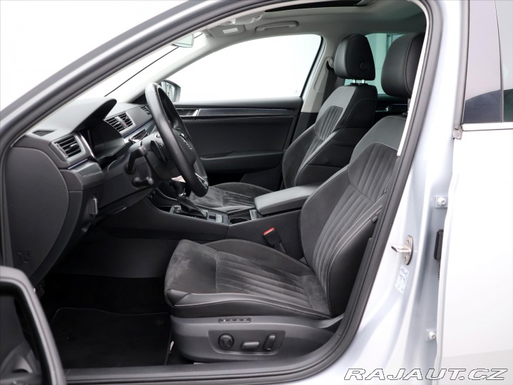 Škoda Superb 1,4 TSI 160kW Style DSG D 2021
