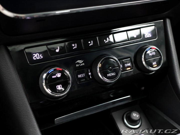 Škoda Superb 1,4 TSI 160kW Style DSG D 2021