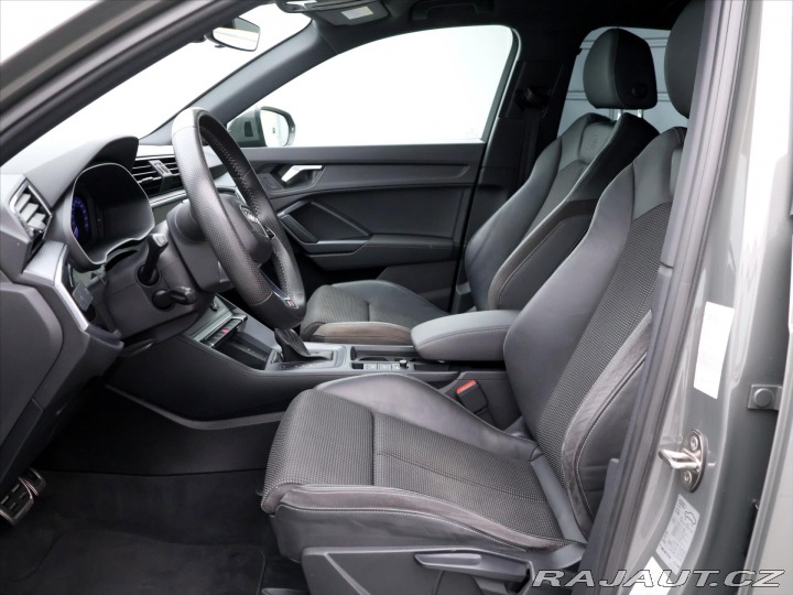Audi Q3 2,0 35TDI  S-tronic CZ S- 2019