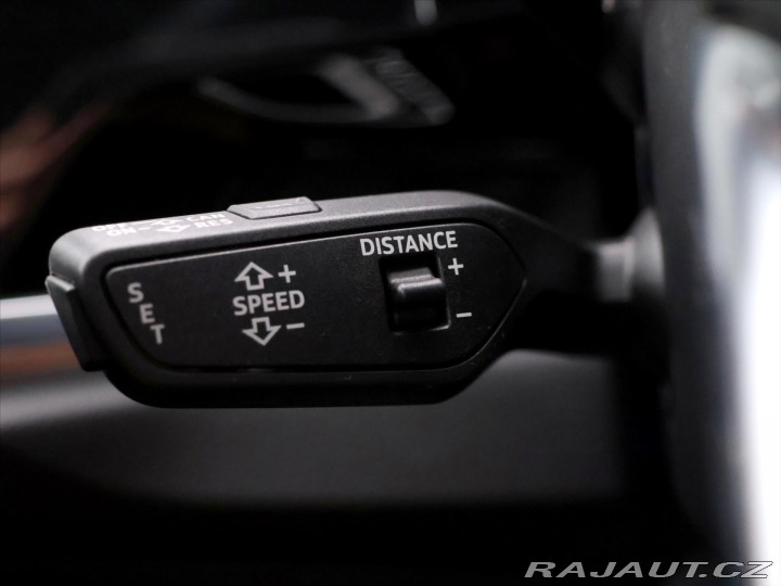 Audi Q3 2,0 35TDI  S-tronic CZ S- 2019
