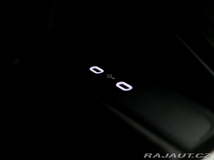 Škoda Octavia 2,0 TDI CZ Ambition 1.Maj 2023