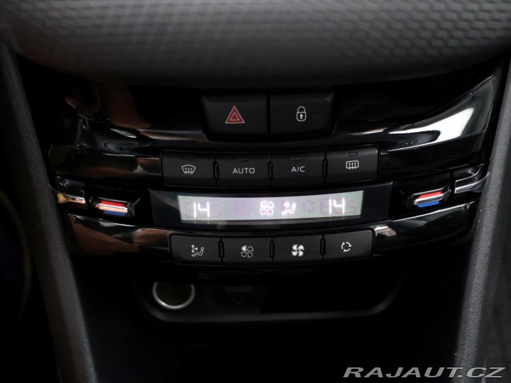 Peugeot 2008 1,2 PureTech 61kW Allure 2019