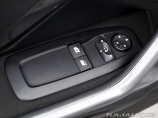 Peugeot 2008 1,2 PureTech 61kW Allure 2019