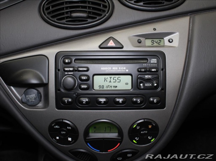 Ford Focus 1,8 TDCI 74kW 1.majitel 1 2005