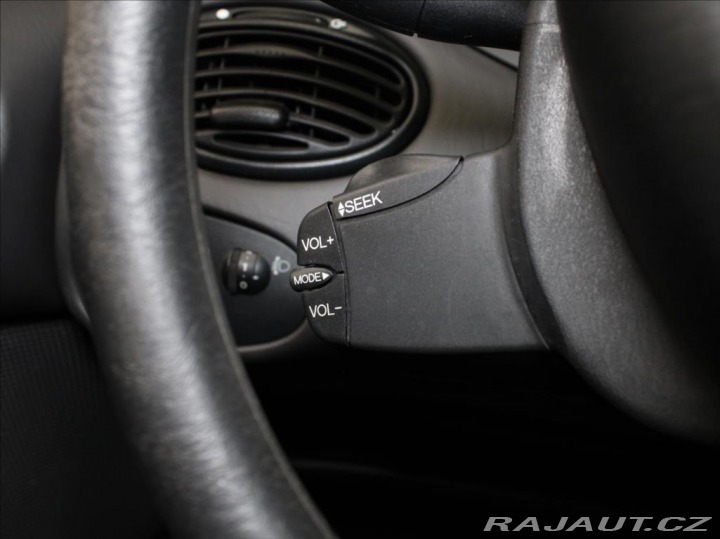 Ford Focus 1,8 TDCI 74kW 1.majitel 1 2005