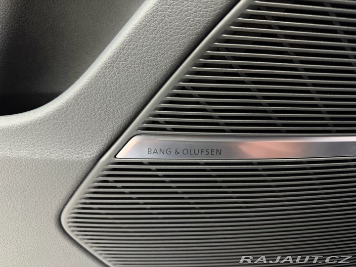 Audi Q8 50TDI QUATTRO S-LINE, WEB 2024