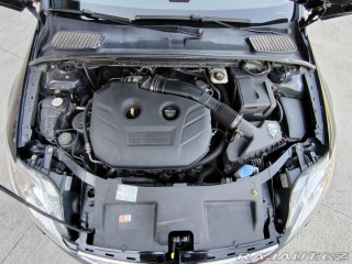 Ford Mondeo 2,0 benzín ecoboost 176 2011