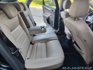 Ford Mondeo 2,0 benzín ecoboost 176 2011