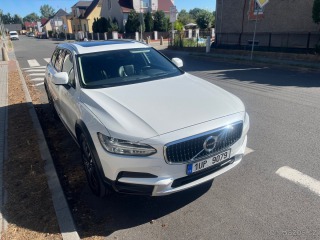 Volvo V90 2,0   Crosscountry, TDI D