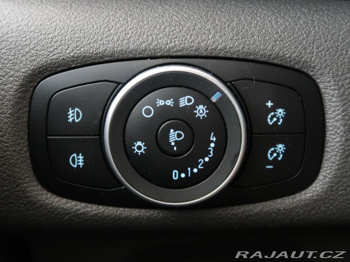 Ford Transit Custom 2.0TDCi,96KW,Automat,Tažn 2021
