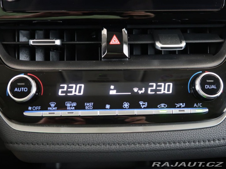 Toyota Corolla 1.5,92KW,Automat,CZ,1Maj 2023