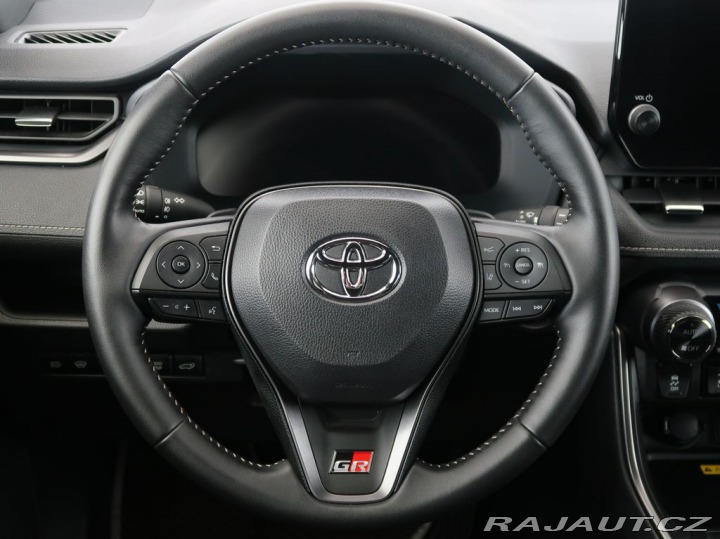 Toyota RAV4 2.5HEV,4X4,GR-SPORT,CZ,1M 2025
