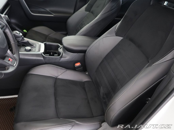 Toyota RAV4 2.5HEV,4X4,GR-SPORT,CZ,1M 2025