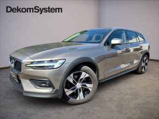 Volvo V60 2,0 D4 AWD Cross Country