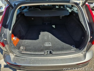 Volvo V60 2,0 D4 AWD Cross Country 2021