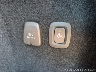Volvo V60 2,0 D4 AWD Cross Country 2021