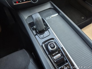 Volvo V60 2,0 D4 AWD Cross Country 2021
