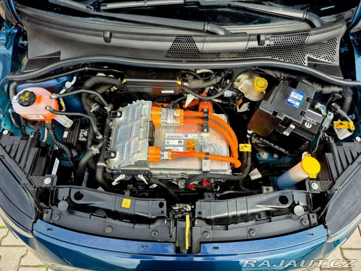 Fiat 500e 42kwh 87KW  (ODPOČET DPH) 2023