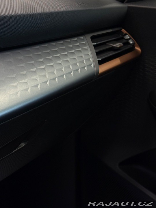 Cupra Born 58 kWh 150 kW (204k) ACC 2022