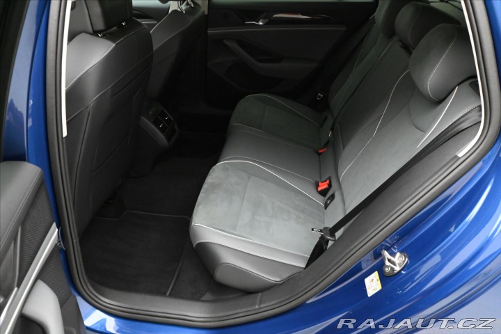 Volkswagen Passat 2,0 TDI 110 kW DSG Busine 2024